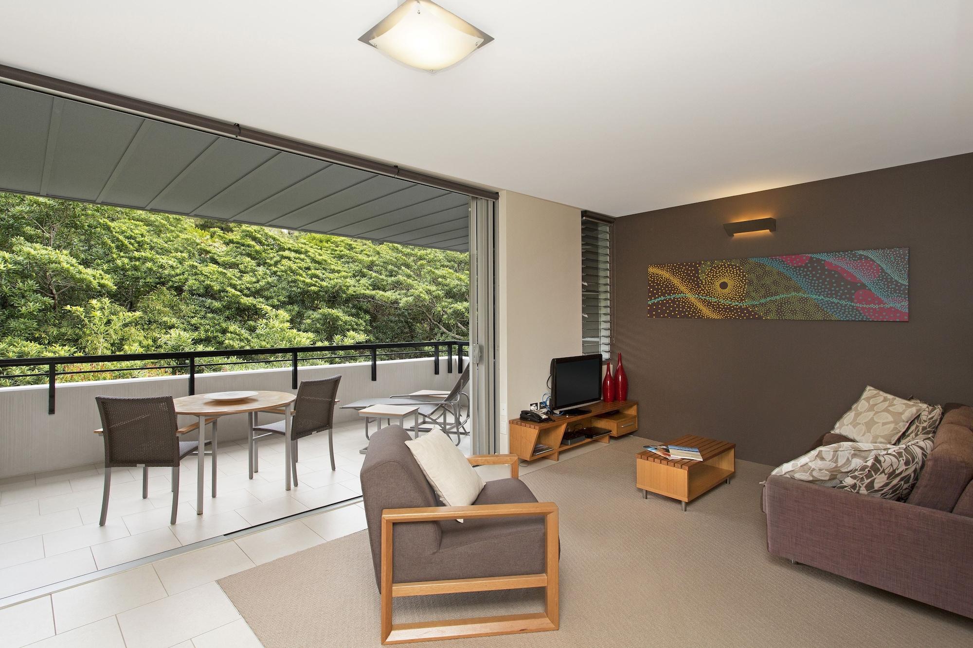 帕帕斯努萨度假村及别墅 外观 照片 A living room with a balcony